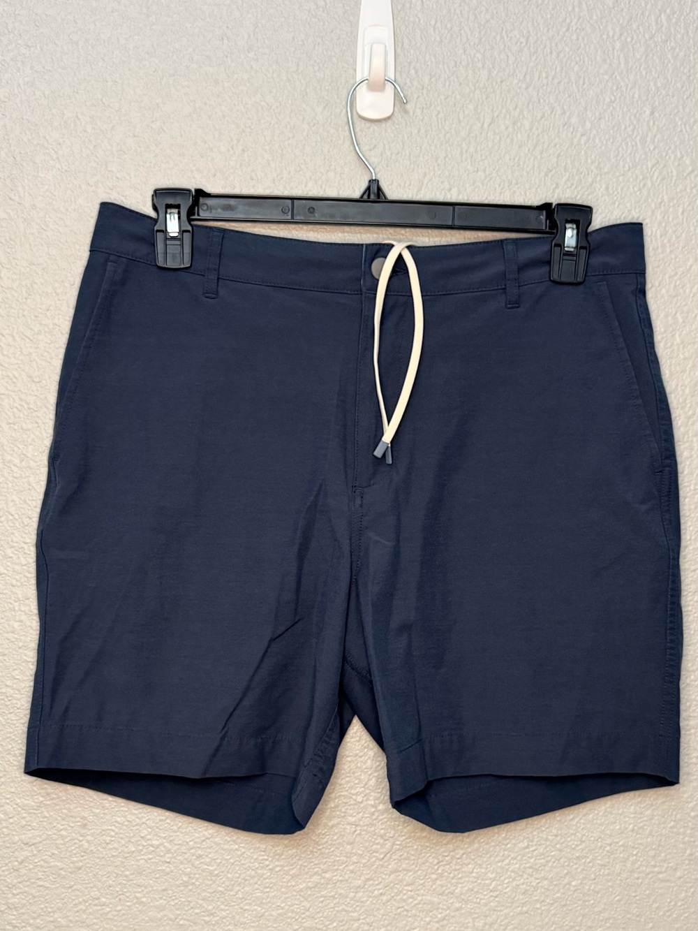 Faherty | All Day Shorts | Navy | Waist 34” Inseam 7”